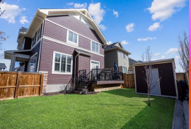 137 Baywater Way SW Airdrie, AB