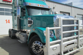 2015 Freightliner Coronado 73' double bunk