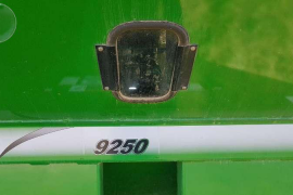 2009 Unverferth GC-9250 grain cart