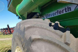 2009 Unverferth GC-9250 grain cart