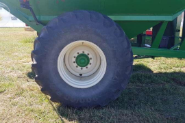 2009 Unverferth GC-9250 grain cart