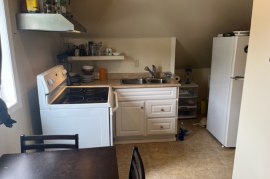 High exposure commercial/apartment. P. River