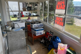 High exposure commercial/apartment for sale