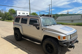 Hummer 2006 H3 in good condition